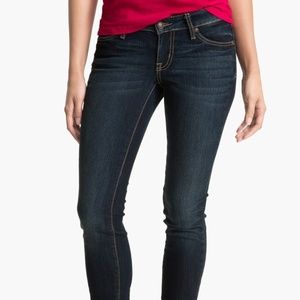JESSICA SIMPSON-FOREVER SKINNY JEANS